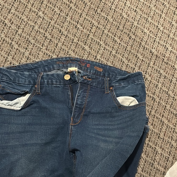 Bootcut jeans Size 16 - Picture 2 of 2